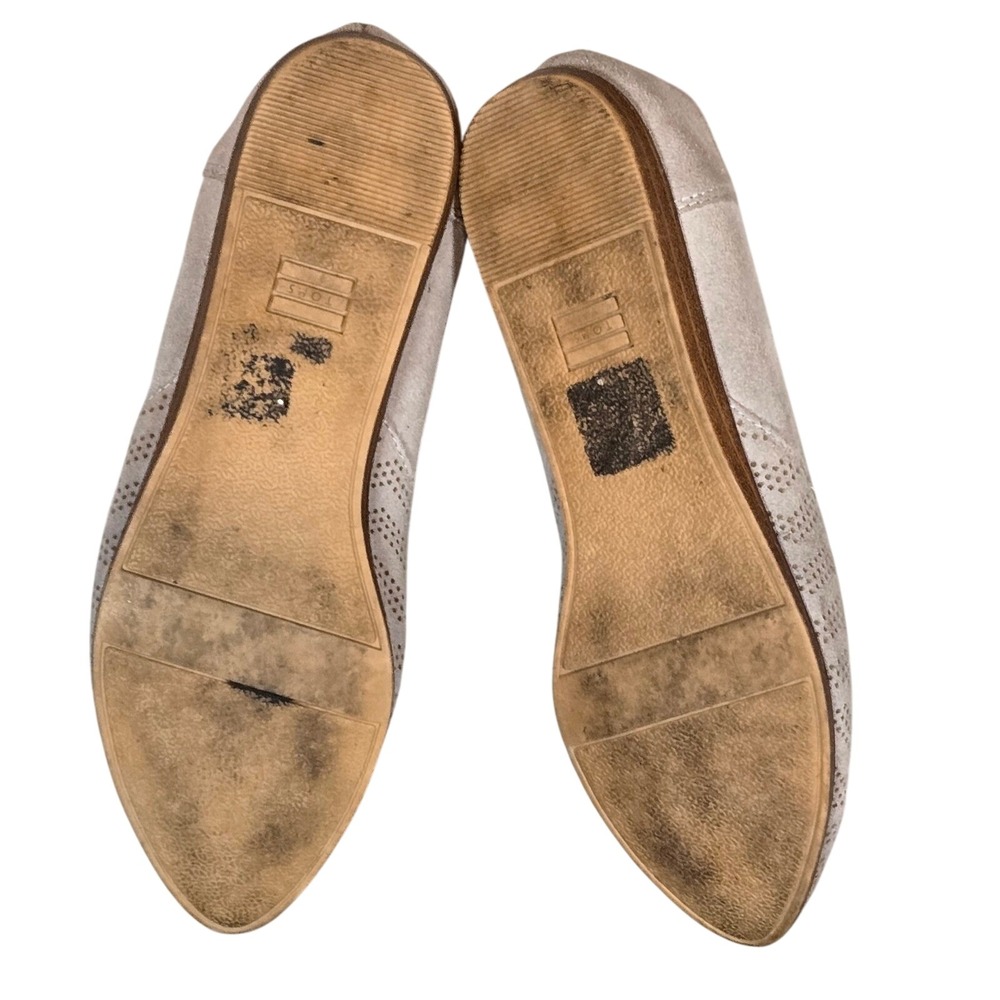 TOMS Womens‎ Size 5.5 Beige Suede Leather Perforated Pointed Toe Flats Shoes - Picture 7 of 7